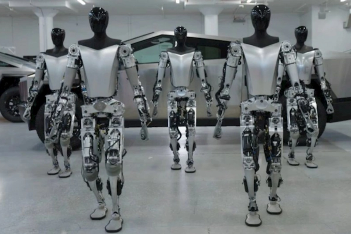 İlon Mask robot ordusu yaradacaq