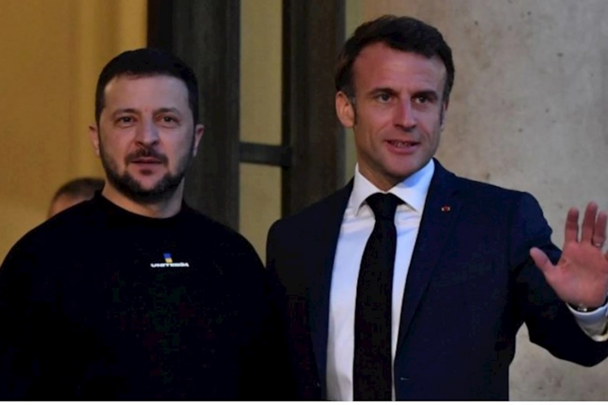 Makron və Zelenski Parisdə görüşüblər