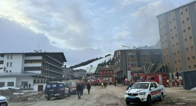 Türkiyədə hotel yanıb, ölənlər var — VİDEO/FOTOLAR (YENİLƏNİB)