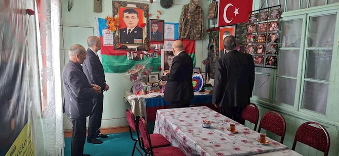 Səyyad Salahlı şəhid ailələri ilə bayramlaşdı — FOTOLAR