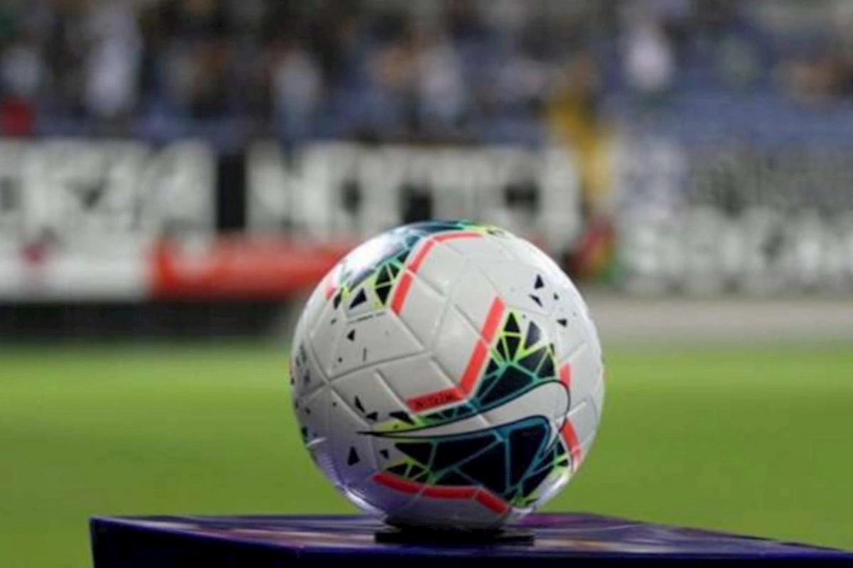 Dünyanın ən bahalı futbolçularından ibarət rəmzi komanda bəlli oldu