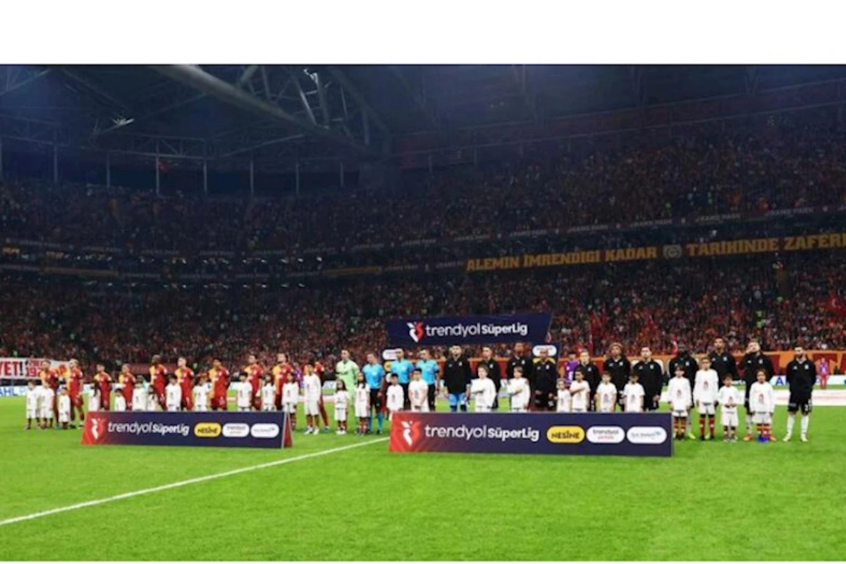 “Beşiktaş”la “Qalatasaray” üz-üzə gələcək