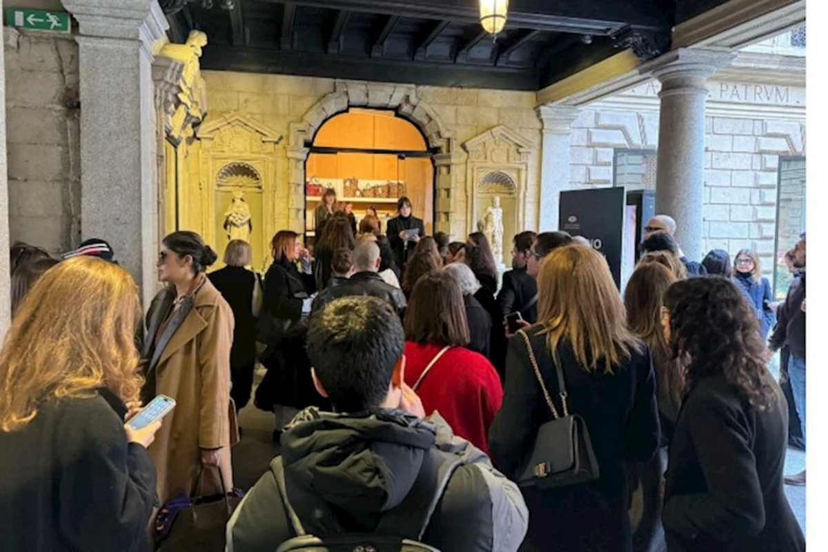 Azərbaycanlı gənc dizayner Milan Moda Həftəsində uğurlu debüt etdi — FOTOLAR