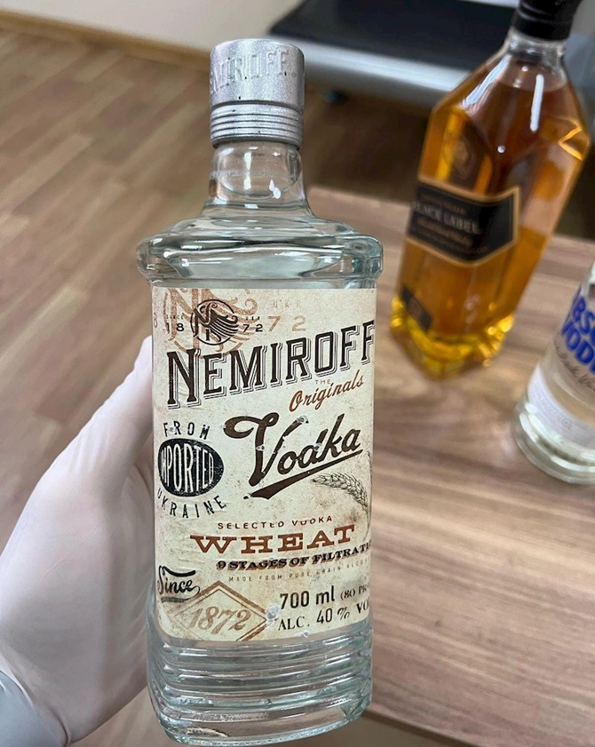 Bakıda marketdə saxta alkoqollu içkilər aşkarlandı — FOTOLAR