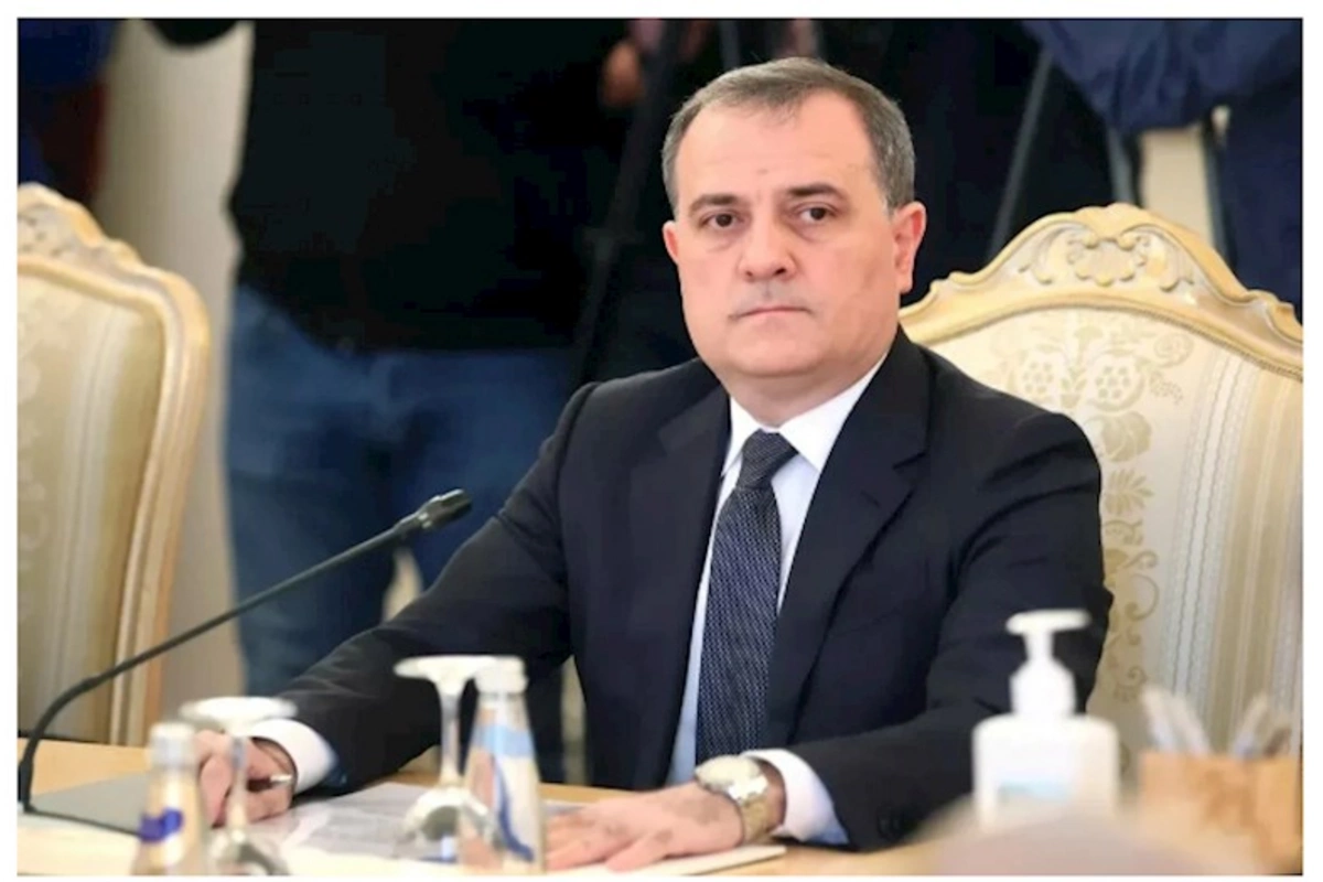 Ceyhun Bayramov D-8 İqtisadi Əməkdaşlıq Təşkilatının baş katibi ilə görüşüb