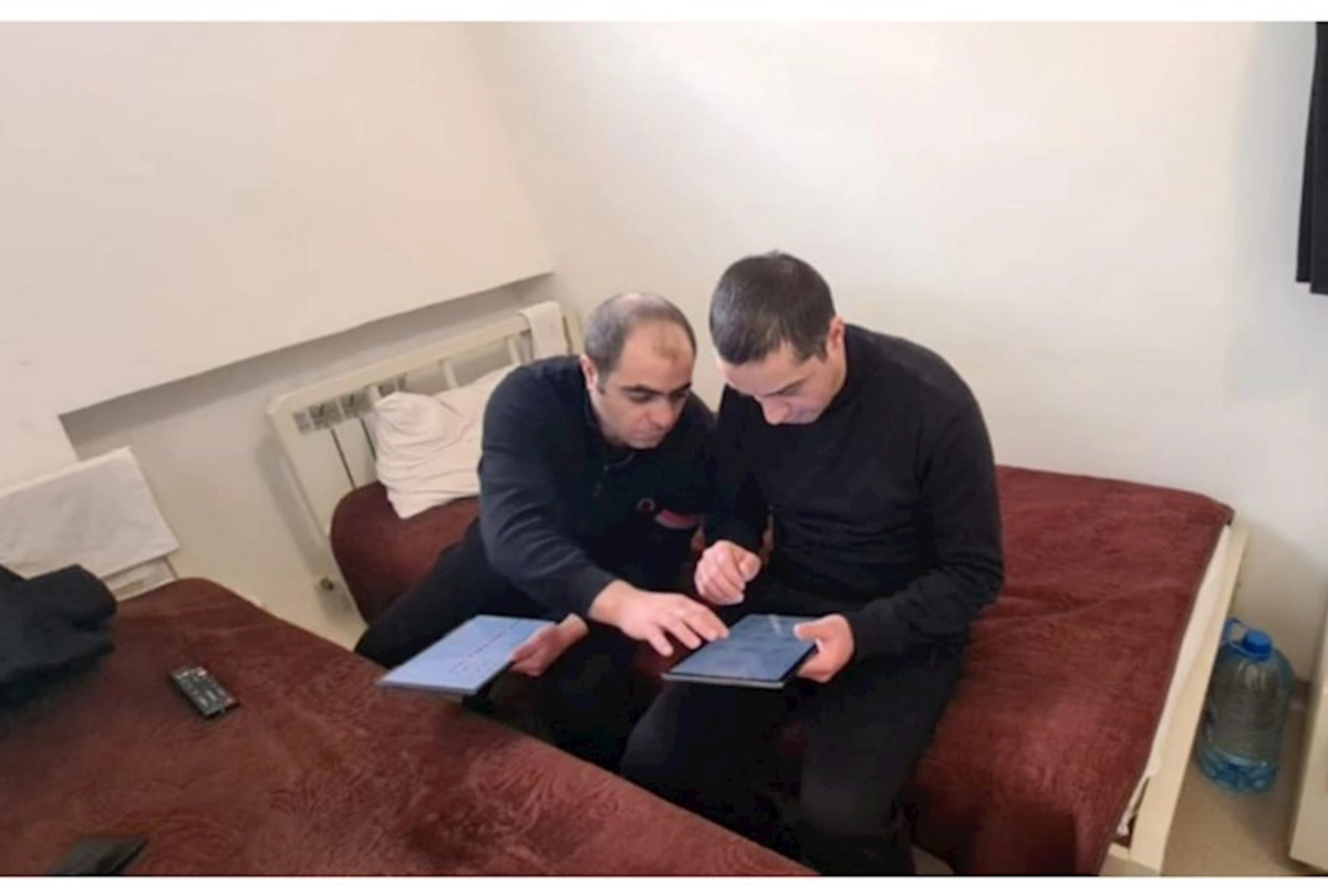 Separatçıların təcridxanadan FOTOLARI YAYILDI