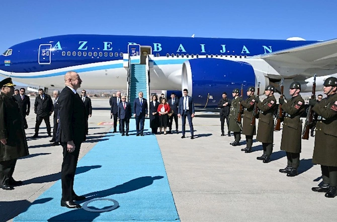 İlham Əliyev Ankaraya getdi — FOTOLAR
