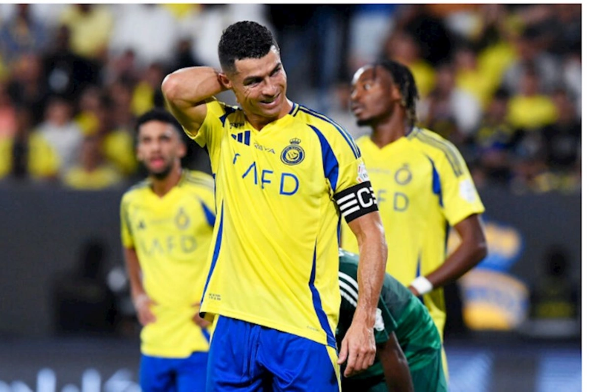 ŞOK! Ronaldo 99 şallaq zərbəsi almamaq üçün İrana uçmadı