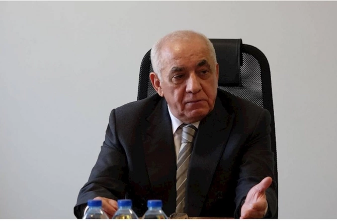 Əli Əsədov Neft Emalı Zavodunda əməliyyat müşavirəsi keçirdi — FOTOLAR