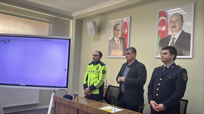 Yol polisi zəngilanlı şagirdlərlə maarifləndirici görüşlər keçirdi — FOTOLAR/ VİDEO