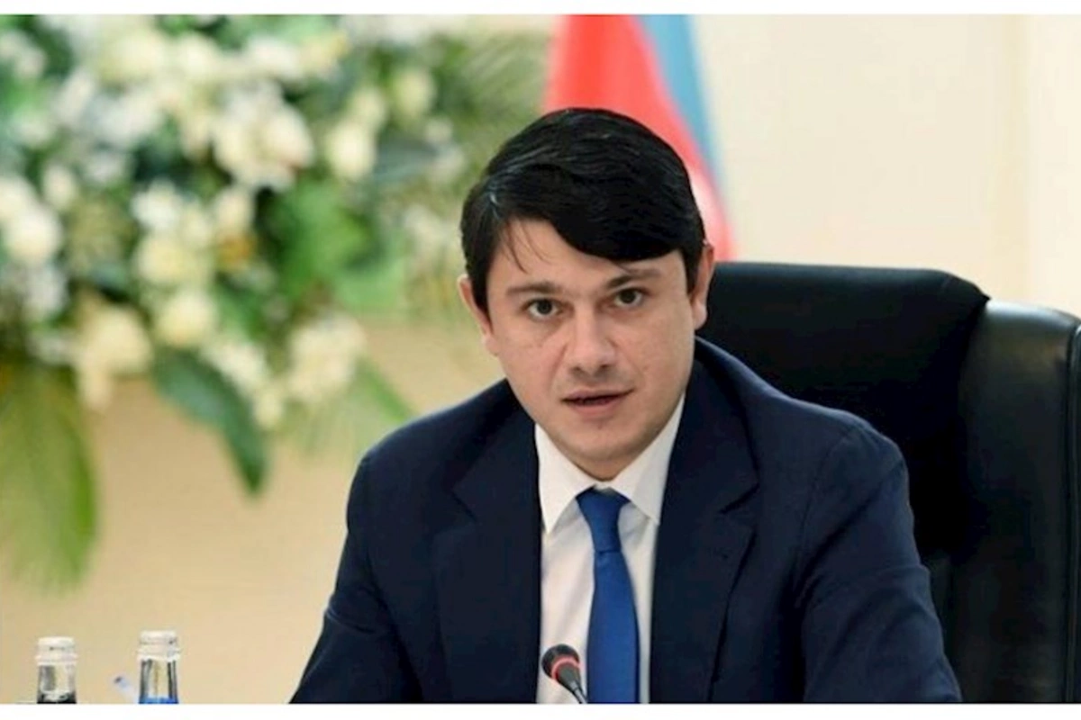 Fuad Muradova itki