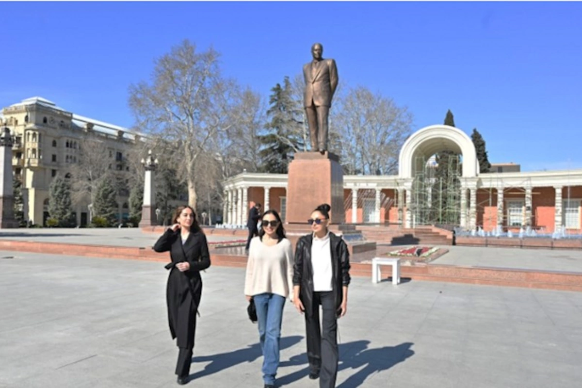 Birinci vitse-prezident Mehriban Əliyeva Gəncə şəhərinə səfər edib — FOTOLAR