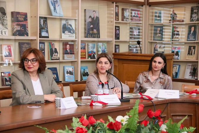 Pedaqoji Universitetdə tələbələrlə sağlam həyat tərzinin təbliği ilə bağlı görüş keçirilib — FOTOLAR