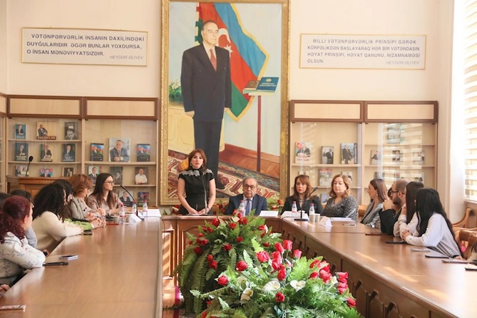 Pedaqoji Universitetdə tələbələrlə sağlam həyat tərzinin təbliği ilə bağlı görüş keçirilib — FOTOLAR