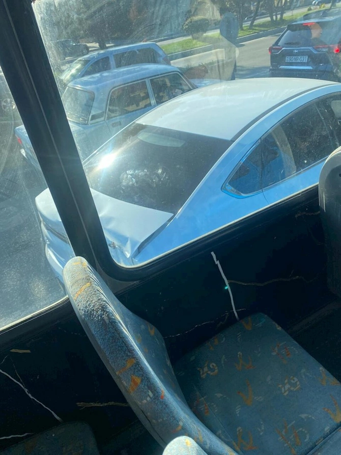 Azadlıq Prospektində zəncirvari qəza — FOTOLAR Azadlıq Prospektində zəncirvari qəza — FOTOLAR