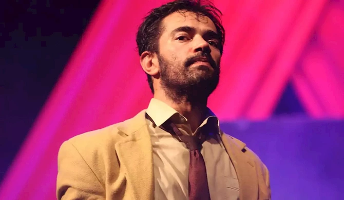 Azərbaycanlı aktyor nişanlandı — FOTOLAR Azərbaycanlı aktyor nişanlandı — FOTOLAR