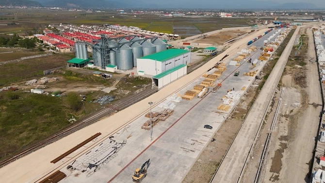 ADY Astara Terminalının inşası üzrə işlərin böyük hissəsini tamamlayıb — FOTOLAR ADY Astara Terminalının inşası üzrə işlərin böyük hissəsini tamamlayıb — FOTOLAR