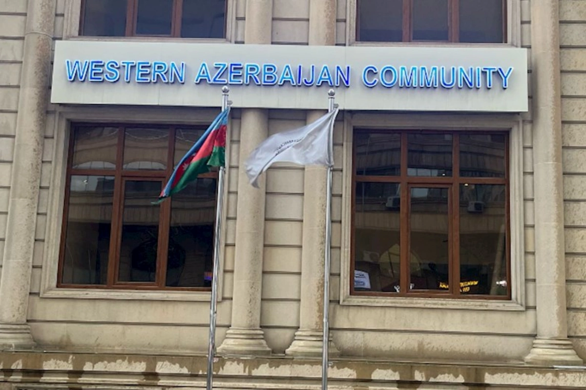 Bakıda bu küçənin adı dəyişdirildi — FOTOLAR