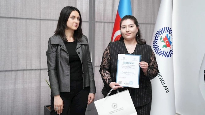 Azərbaycan Həmkarlar İttifaqları Konfederasiyasının Əmək və Sosial Münasibətlər Akademiyasında təlim keçirilib — FOTOLAR Azərbaycan Həmkarlar İttifaqları Konfederasiyasının Əmək və Sosial Münasibətlər Akademiyasında təlim keçirilib — FOTOLAR