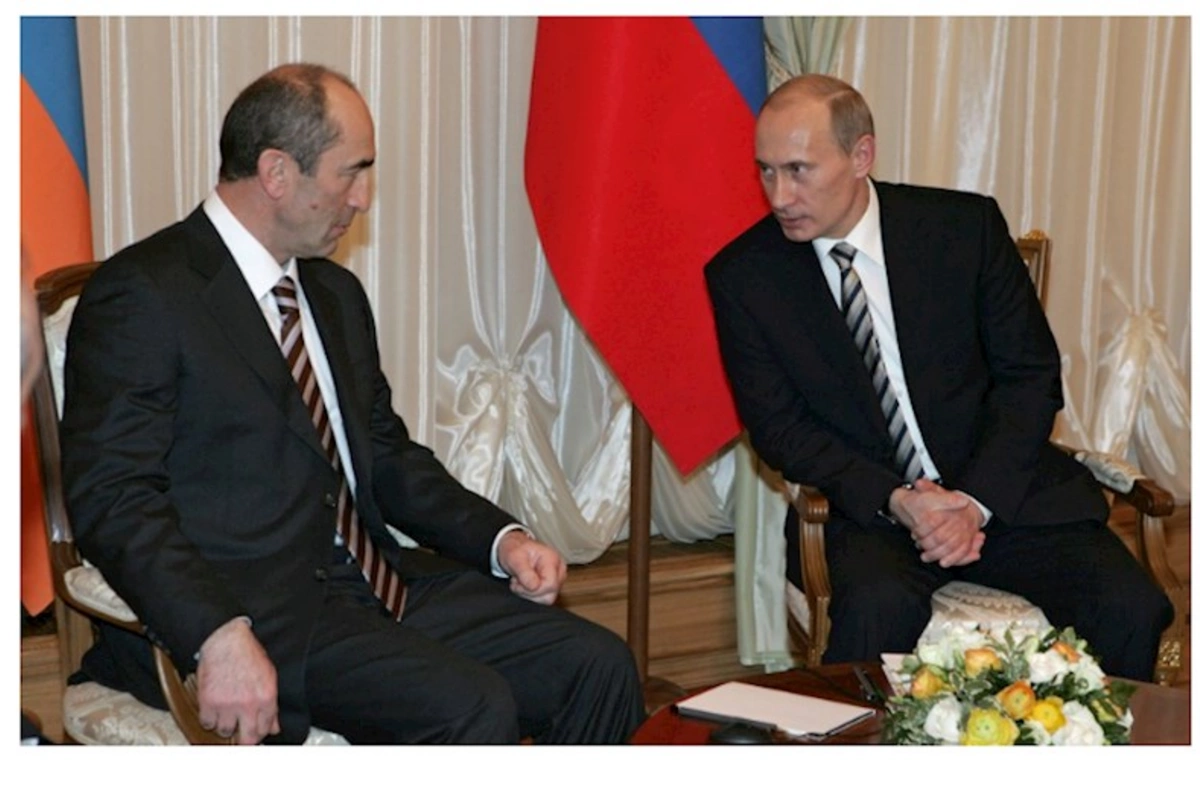 Köçəryan Putinin Ermənistan üzrə kuratoru ilə görüşüb