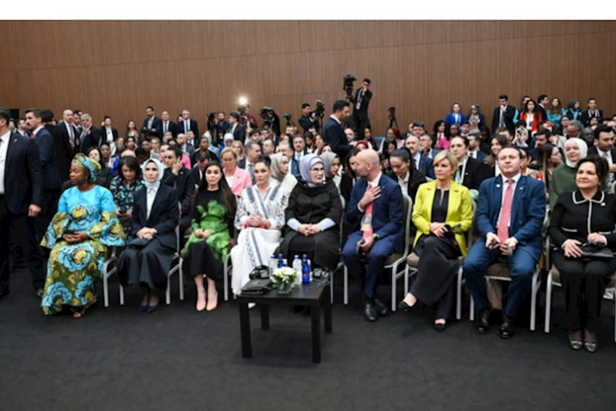 Mehriban Əliyeva Antalya Diplomatiya Forumunun panel iclasında iştirak etdi