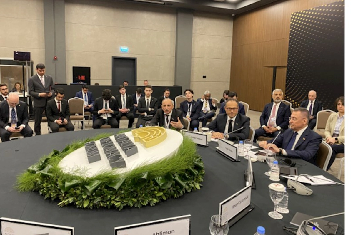 Antalya Forumunda Qərbi azərbaycanlıların tələbi QALDIRILDI