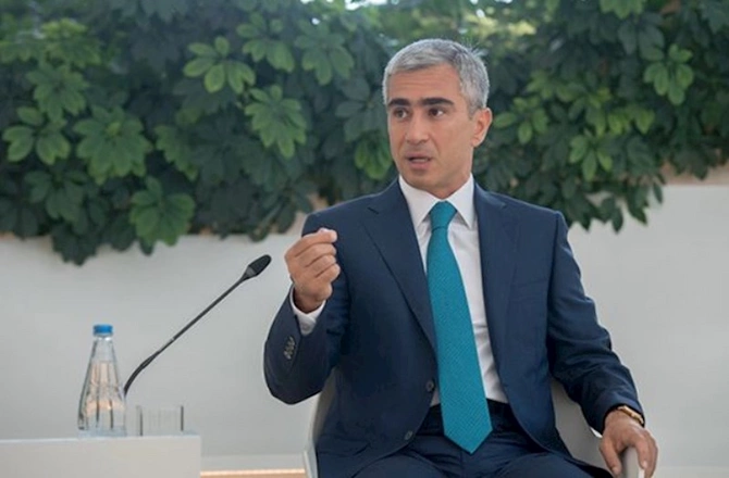 Anar Ələkbərovun doğum günüdür — FOTOLAR Anar Ələkbərovun doğum günüdür — FOTOLAR