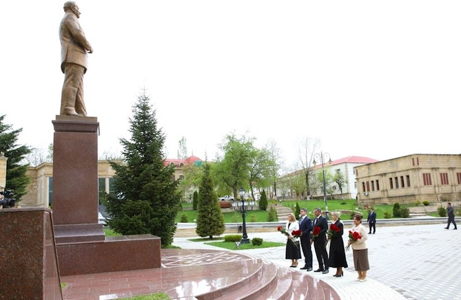 Azərbaycan Həmkarlar İttifaqları Konfederasiyası növbəti sosial layihəyə start verib — FOTOLAR Azərbaycan Həmkarlar İttifaqları Konfederasiyası növbəti sosial layihəyə start verib — FOTOLAR