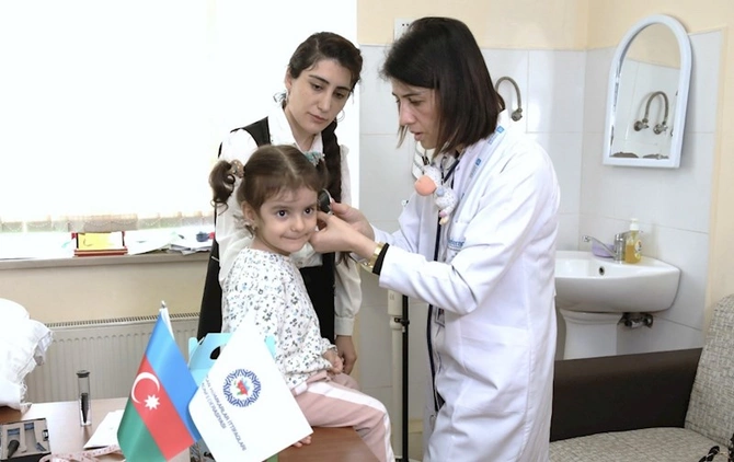 Azərbaycan Həmkarlar İttifaqları Konfederasiyası növbəti sosial layihəyə start verib — FOTOLAR Azərbaycan Həmkarlar İttifaqları Konfederasiyası növbəti sosial layihəyə start verib — FOTOLAR