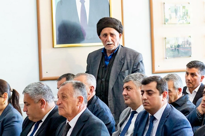 Rüstəm Xəlilovun səyyar qəbulları davam edir — FOTOLAR
