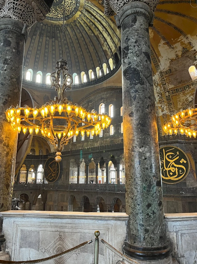 Ayasofya Məscidinin günbəzində əhatəli bərpa işləri başlanılıb — FOTOLAR