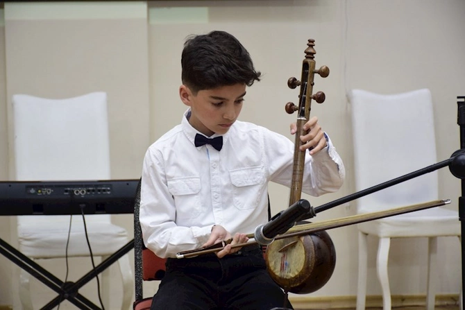 Uşaq İncəsənət festivalı çərçivəsində növbəti ustad dərsi keçirilib — FOTOLAR