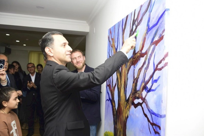 Masallıda “Müxtəlifliyə qucaq açaq” adlı səyyar rəsm və foto sərgisi keçirilib — FOTOLAR
