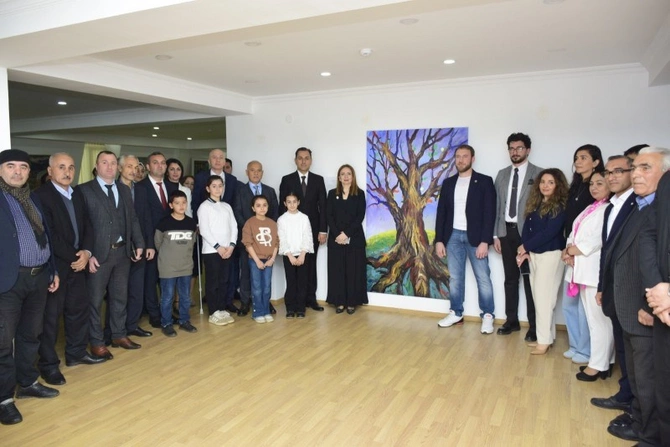 Masallıda “Müxtəlifliyə qucaq açaq” adlı səyyar rəsm və foto sərgisi keçirilib — FOTOLAR