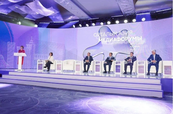Azərbaycan II Mərkəzi Asiya Media Forumunda təmsil olunur — FOTOLAR