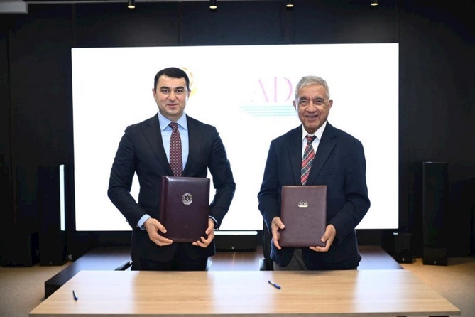 Mədəniyyət Nazirliyi ilə ADA Universiteti “Yaradıcı Mərkəz” layihəsi üzrə əməkdaşlıq edəcək — FOTOLAR