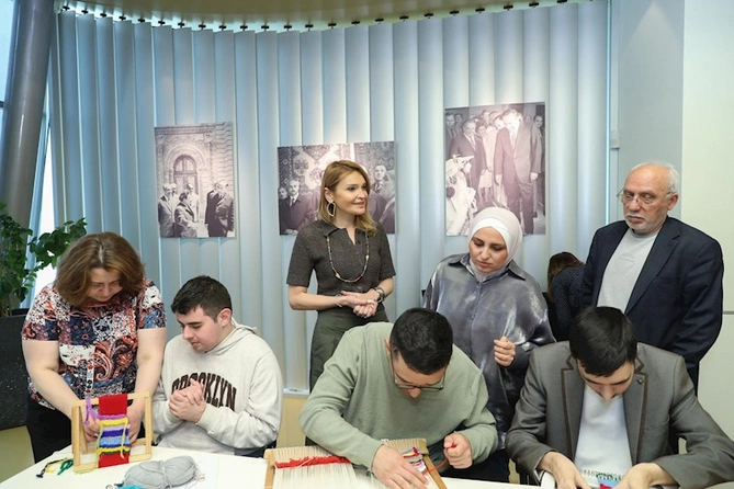 Milli Xalça Muzeyində İsveçrə və Azərbaycan arasında yeni layihə həyata keçirilir — FOTOLAR