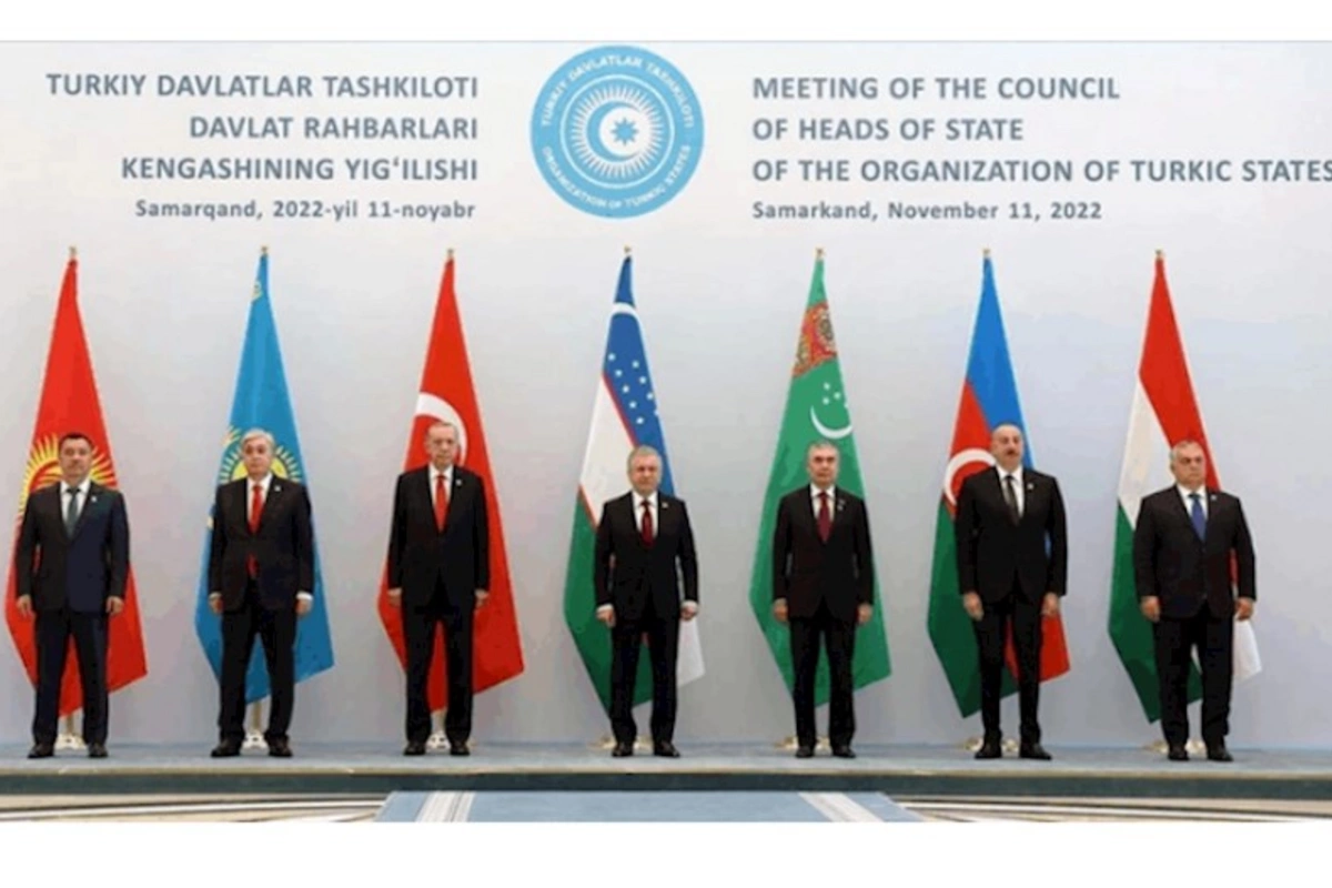 Türk dövlət başçıları qeyri-rəsmi toplanır