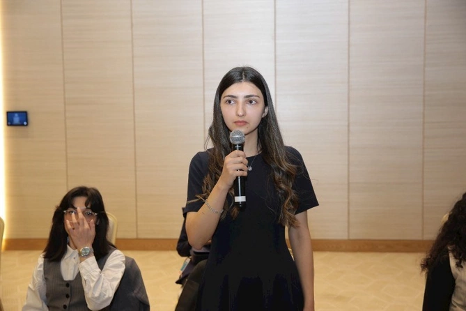 I İDMF-də mədəni irsin qorunmasında innovasiya və rəqəmsallaşma məsələləri müzakirə olunub — FOTOLAR