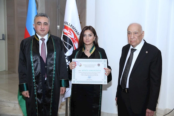 Vəkillər Kollegiyasının Rəyasət Heyətinin iclası keçirilib, bir sıra məsələlər müzakirə edilib — FOTOLAR Vəkillər Kollegiyasının Rəyasət Heyətinin iclası keçirilib, bir sıra məsələlər müzakirə edilib — FOTOLAR