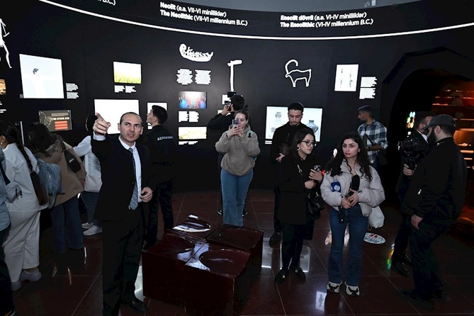 Qobustan qoruğuna mediatur təşkil olunub — FOTOLAR Qobustan qoruğuna mediatur təşkil olunub — FOTOLAR