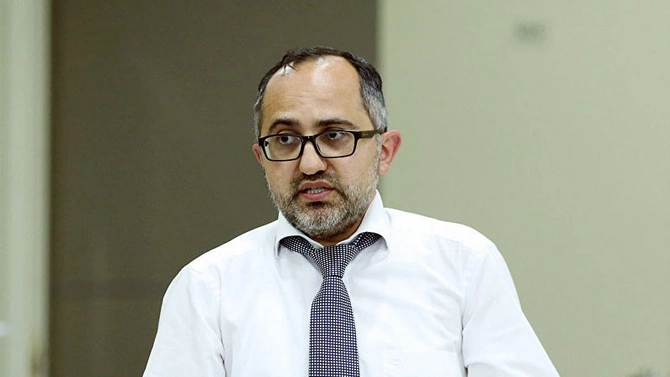 Bank kartlarından pul oğurlanması kütləvi hal alır: Günahkar kimdir?
