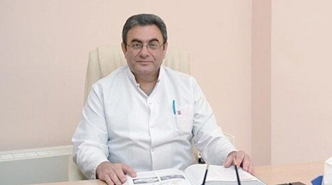 Professorun estetik cərrah oğlu da siyahıdan kənarda qaldı — FOTOLAR