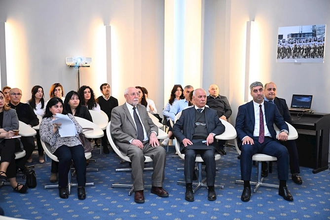 Qobustan Qoruğunda elmi-praktik seminar keçirildi — FOTOLAR