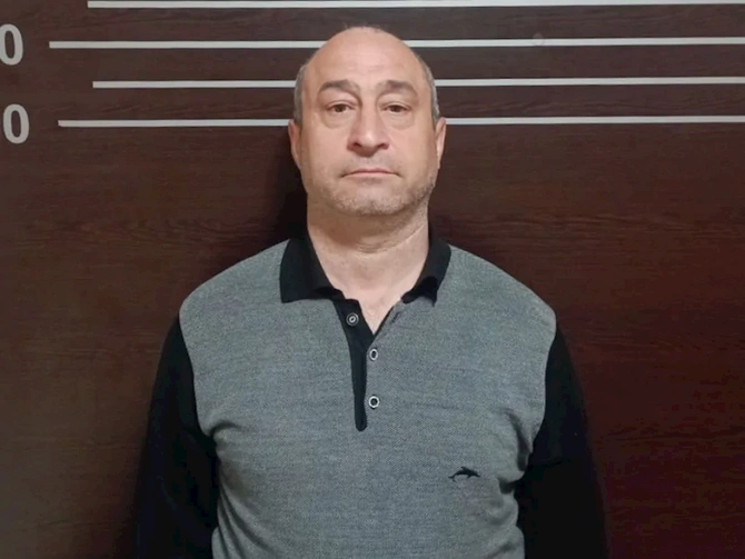 Yardımlıda əməliyyat: Silahlı şəxs saxlanıldı — FOTOLAR Yardımlıda əməliyyat: Silahlı şəxs saxlanıldı — FOTOLAR