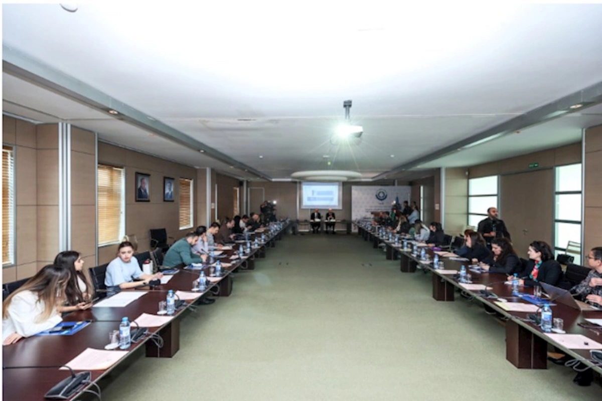 “Rəqəmsal gömrük və media” mövzusunda seminar keçirilib — FOTOLAR