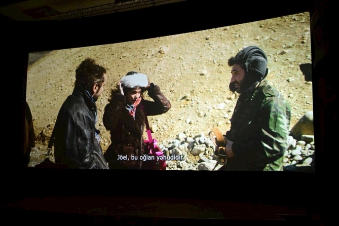 “Doğma torpaq” tammetrajlı bədii filminin premyerası olub — FOTOLAR “Doğma torpaq” tammetrajlı bədii filminin premyerası olub — FOTOLAR