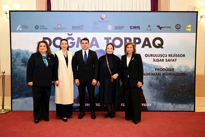 “Doğma torpaq” tammetrajlı bədii filminin premyerası olub — FOTOLAR “Doğma torpaq” tammetrajlı bədii filminin premyerası olub — FOTOLAR