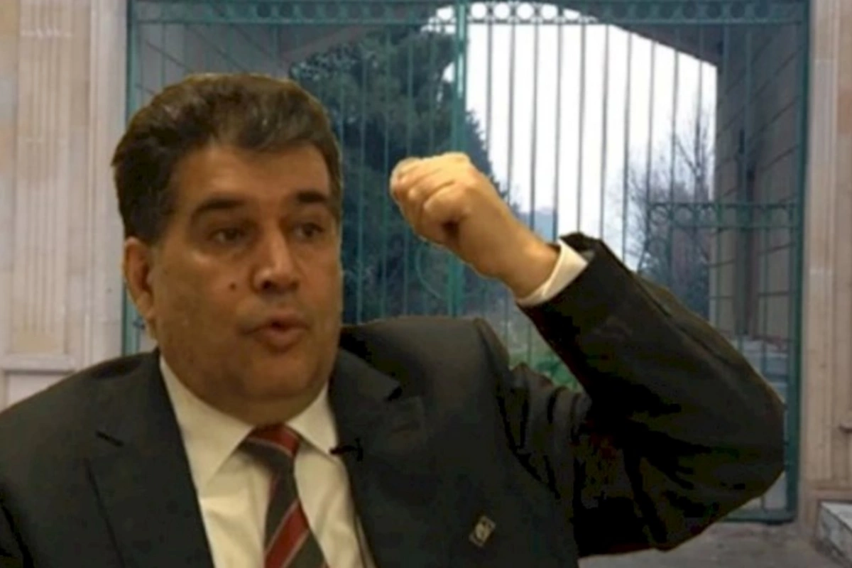 Elşad Abdullayevi görün, kimlər dəstəkləyirmiş: Rayon icra hakimiyyəti, bəzi partiya üzvləri və... — VİDEO