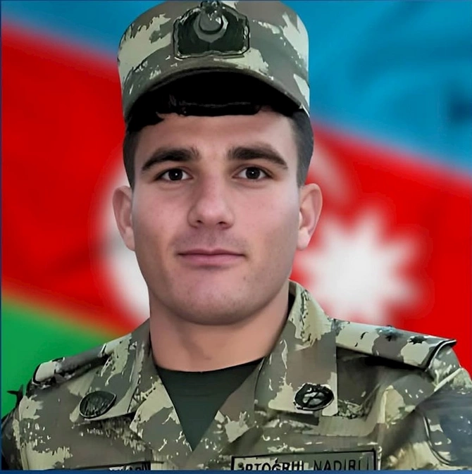 İcra başçısı şəhidin qardaşına vəzifə verdi — FOTOLAR İcra başçısı şəhidin qardaşına vəzifə verdi — FOTOLAR